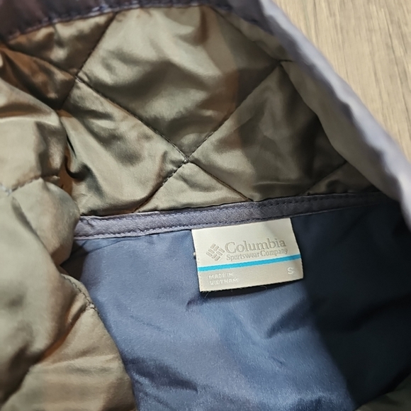 Columbia Quilted Puffer Jacket Womens Small Blue Full Zip Pocket Outdoor - Picture 3 of 4
